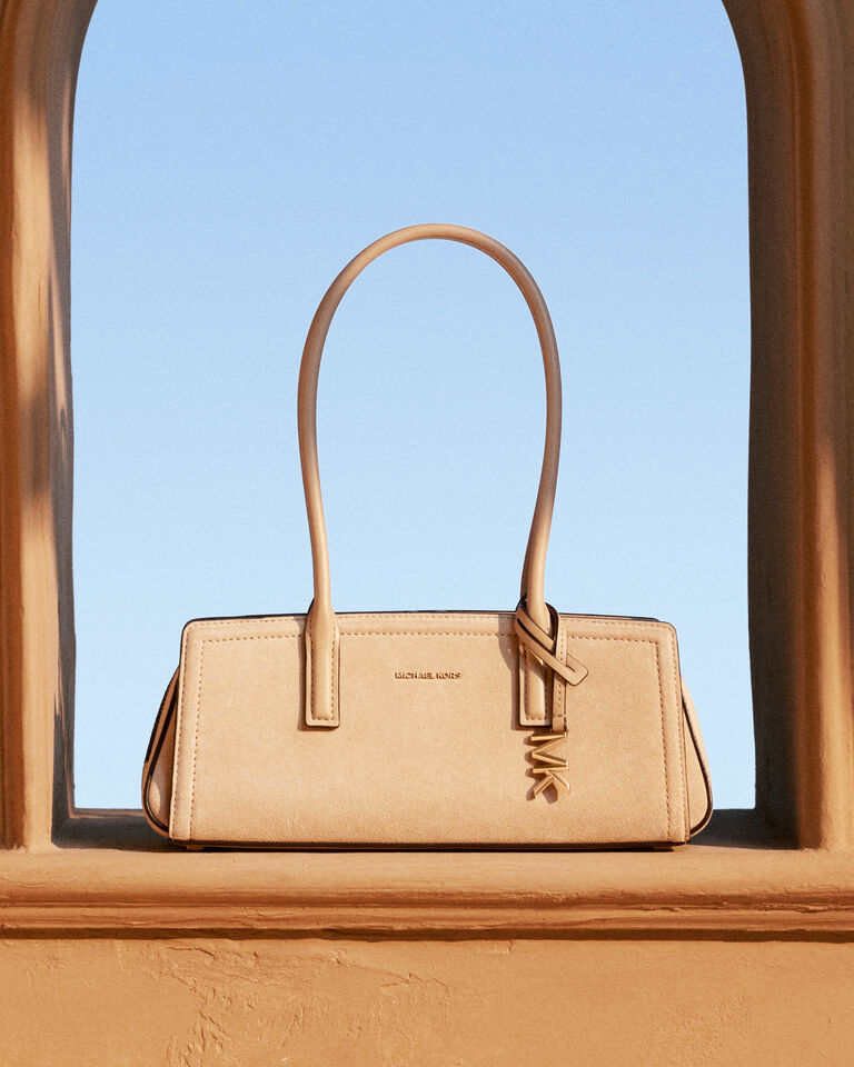 michael kors image without a name