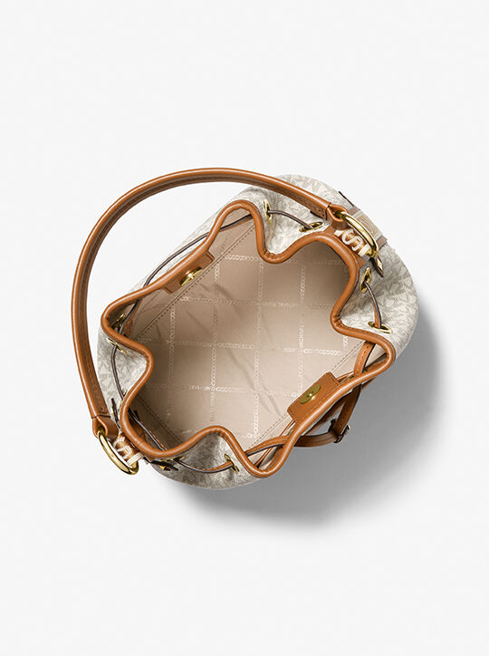 michael kors حقيبة دلو ميف بشعار الماركة متوسطة الحجم