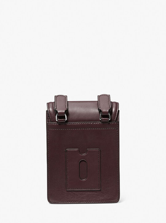 michael kors حقيبة كروس جلدية للهواتف الذكية من فاريك