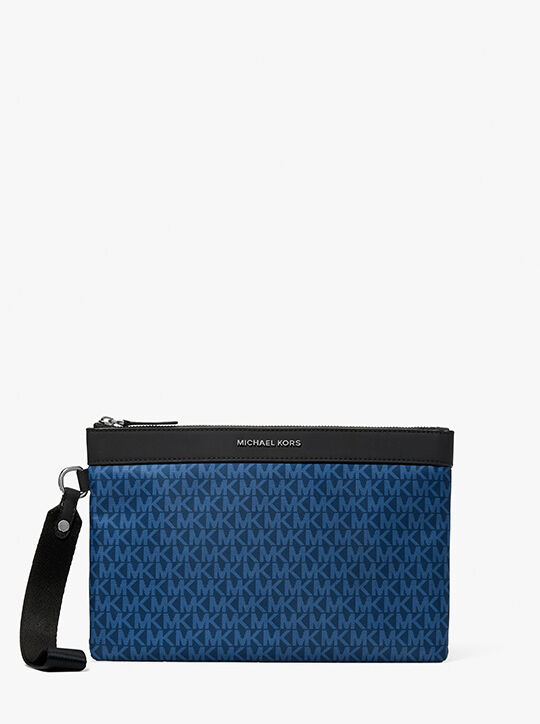 Brooklyn Printed Signature Logo Travel Pouch michael kors brooklyn printed signature logo travel pouch