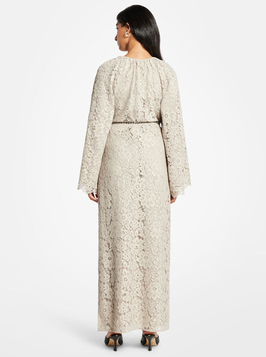 قفطان مزين بالزهور والدانتيل بأكمام جرسية michael kors قفطان مزين بالزهور والدانتيل بأكمام جرسية