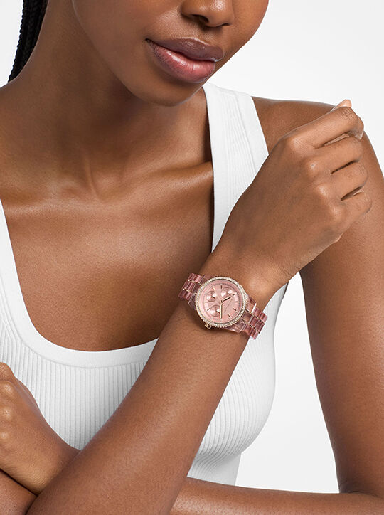 ساعة ريتز بافيه باللون الوردي والأسيتات michael kors ساعة ريتز بافيه باللون الوردي والأسيتات