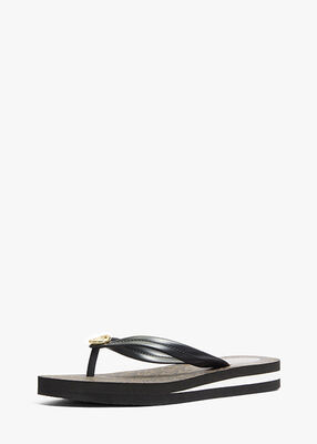 michael kors posie signature logo flip flop