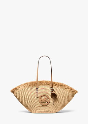 michael kors حقيبة تسوق إيزا كبيرة من الكروشيه اليدوي على شكل مروحة