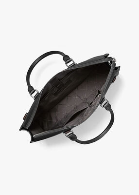 michael kors حقيبة إديسون متوسطة الحجم مصنوعة من الجلد المقاوم للخدش