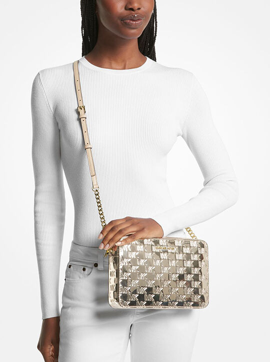 حقيبة كروس كبيرة الحجم من جيت سيت لامعة michael kors حقيبة كروس كبيرة الحجم من جيت سيت لامعة