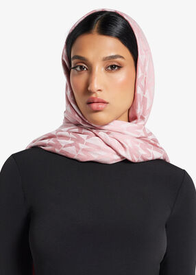 michael kors وشاح بشعار الماركة