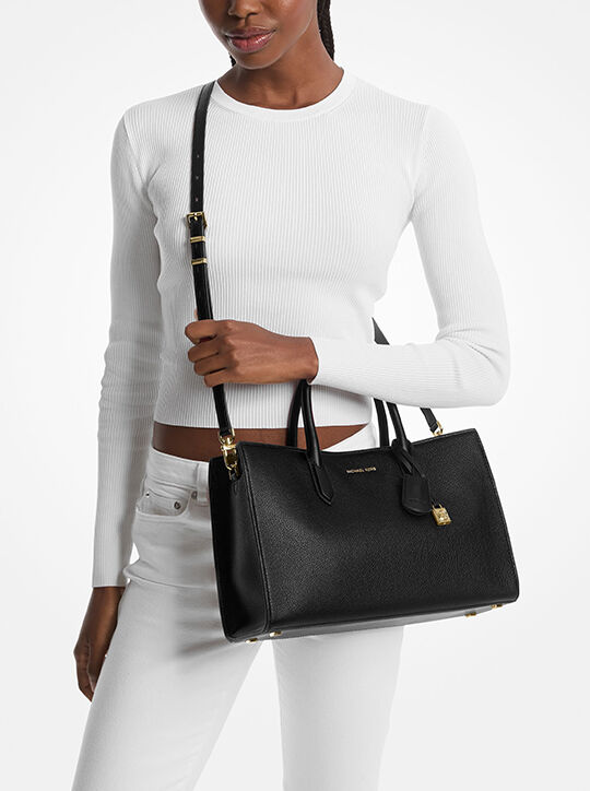 حقيبة سكارليت الجلدية متوسطة الحجم michael kors حقيبة سكارليت الجلدية متوسطة الحجم