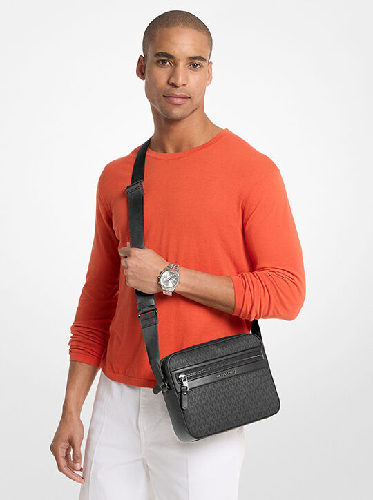 michael kors jet set signature logo crossbody bag