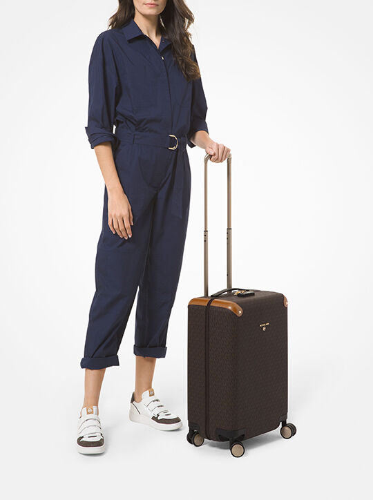 michael kors حقيبة سفر بشعار الماركة